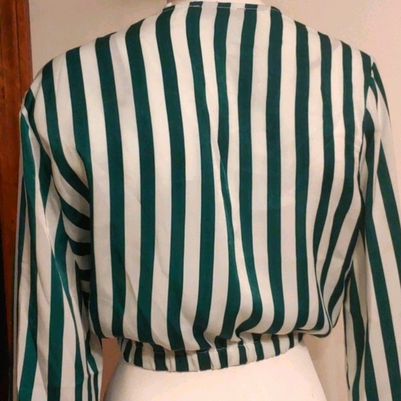 Misguided maxi stripe wrap crop top green/white Size 12 - Picture 6 of 10